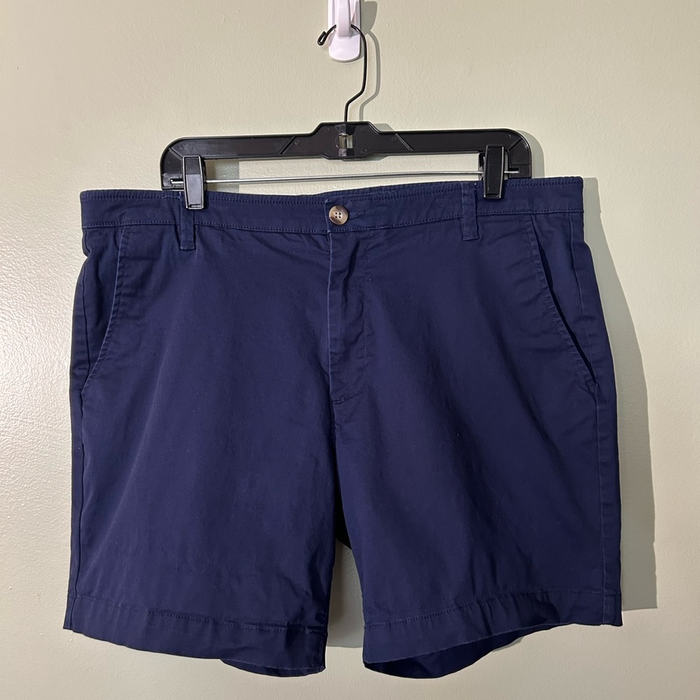 Crown & Ivy Navy Blue Men's Flat Front Shorts